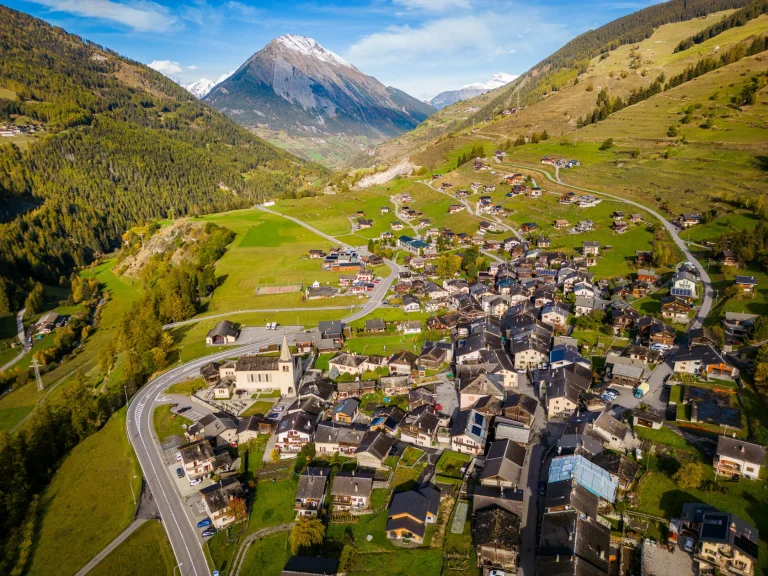 Swiss Alps Coliving – Liddes, Switzerland